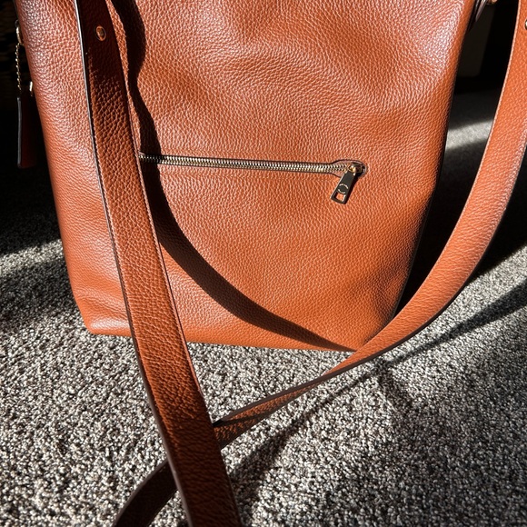 Gorgeous Brown Leather Coach Val duffle bag - Picture 4 of 5